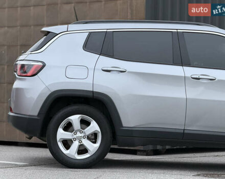 Серый Джип Компас, объемом двигателя 2.36 л и пробегом 105 тыс. км за 14950 $, фото 10 на Automoto.ua