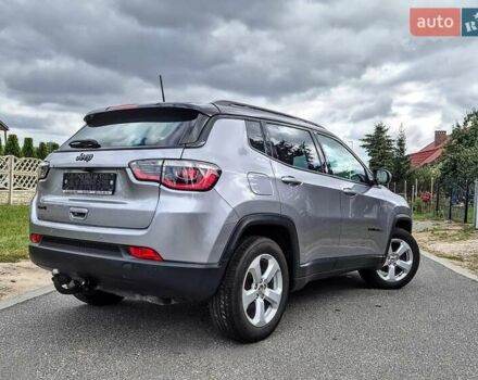 Серый Джип Компас, объемом двигателя 2.36 л и пробегом 155 тыс. км за 12300 $, фото 5 на Automoto.ua