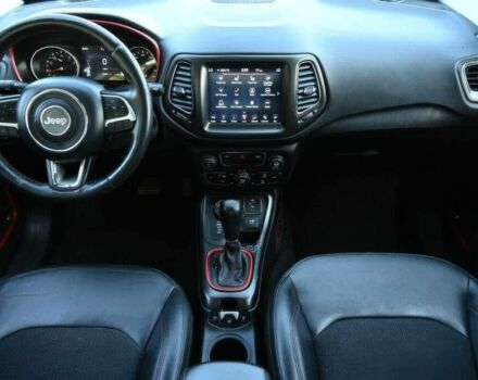 Джип Компас 2018 в Львове на Automoto.ua Серый Джип Компас, объемом двигателя 1.4 л и пробегом 50 тыс. км за 12700 $, фото 7 на Automoto.ua