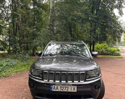 Серый Джип Компас, объемом двигателя 2.36 л и пробегом 187 тыс. км за 13799 $, фото 2 на Automoto.ua