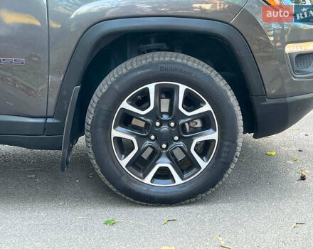 Сірий Джип Compass, об'ємом двигуна 2.4 л та пробігом 63 тис. км за 17990 $, фото 14 на Automoto.ua
