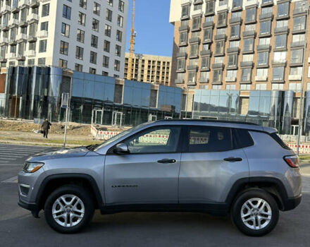 Серый Джип Компас, объемом двигателя 2.36 л и пробегом 191 тыс. км за 12900 $, фото 6 на Automoto.ua