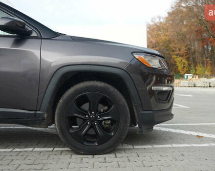 Серый Джип Компас, объемом двигателя 2.4 л и пробегом 164 тыс. км за 14000 $, фото 5 на Automoto.ua