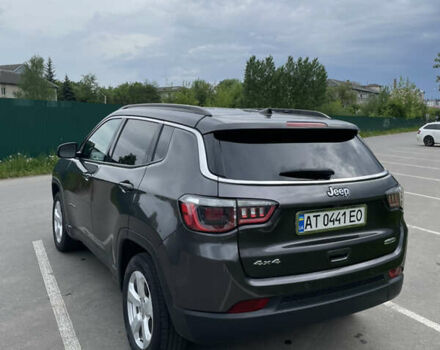 Сірий Джип Compass, об'ємом двигуна 2.4 л та пробігом 123 тис. км за 18000 $, фото 7 на Automoto.ua