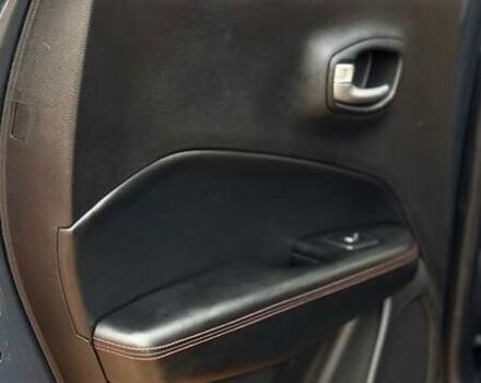 Сірий Джип Compass, об'ємом двигуна 2.36 л та пробігом 113 тис. км за 18600 $, фото 12 на Automoto.ua