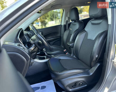 Сірий Джип Compass, об'ємом двигуна 2.4 л та пробігом 48 тис. км за 16777 $, фото 39 на Automoto.ua