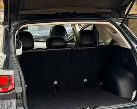 Сірий Джип Compass, об'ємом двигуна 2.36 л та пробігом 113 тис. км за 18600 $, фото 5 на Automoto.ua