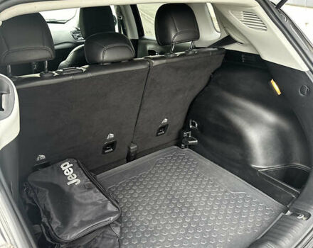 Сірий Джип Compass, об'ємом двигуна 2.36 л та пробігом 52 тис. км за 18500 $, фото 14 на Automoto.ua