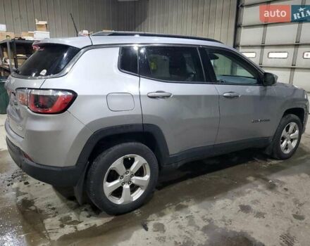 Джип Compass 2018 у Києві на Automoto.ua Сірий Джип Compass, об'ємом двигуна 2.4 л та пробігом 106 тис. км за 2600 $, фото 2 на Automoto.ua