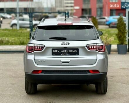 Серый Джип Компас, объемом двигателя 2.4 л и пробегом 191 тыс. км за 13400 $, фото 9 на Automoto.ua