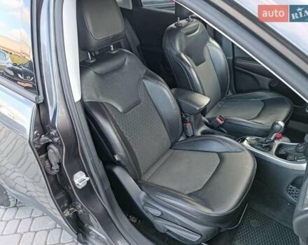 Серый Джип Компас, объемом двигателя 2.4 л и пробегом 190 тыс. км за 14490 $, фото 28 на Automoto.ua