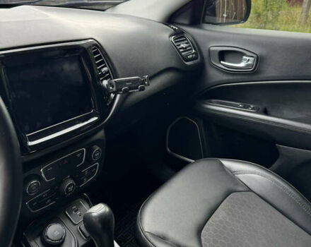 Сірий Джип Compass, об'ємом двигуна 2.4 л та пробігом 89 тис. км за 15200 $, фото 17 на Automoto.ua