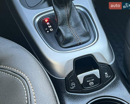 Сірий Джип Compass, об'ємом двигуна 2.36 л та пробігом 184 тис. км за 12900 $, фото 44 на Automoto.ua