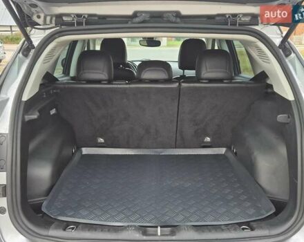 Серый Джип Компас, объемом двигателя 2.36 л и пробегом 155 тыс. км за 12300 $, фото 7 на Automoto.ua