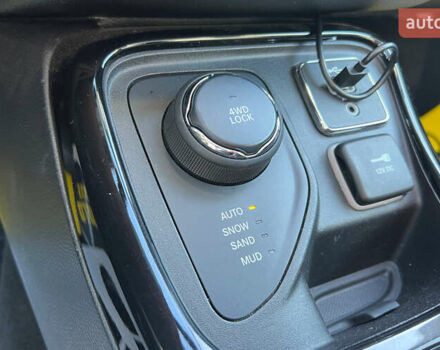 Сірий Джип Compass, об'ємом двигуна 2.4 л та пробігом 167 тис. км за 17700 $, фото 18 на Automoto.ua