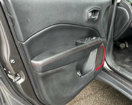 Серый Джип Компас, объемом двигателя 2.36 л и пробегом 131 тыс. км за 14700 $, фото 11 на Automoto.ua