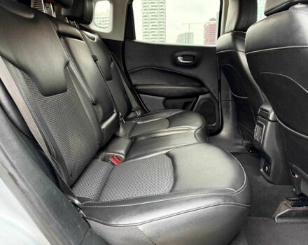 Серый Джип Компас, объемом двигателя 2.4 л и пробегом 190 тыс. км за 13400 $, фото 16 на Automoto.ua