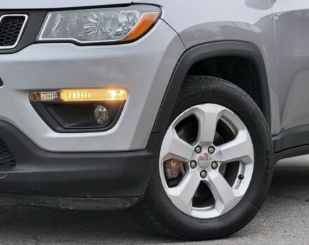 Серый Джип Компас, объемом двигателя 2.4 л и пробегом 105 тыс. км за 14950 $, фото 1 на Automoto.ua