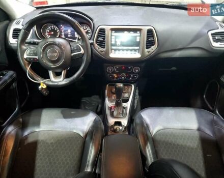 Джип Compass 2018 у Києві на Automoto.ua Сірий Джип Compass, об'ємом двигуна 2.4 л та пробігом 106 тис. км за 2600 $, фото 7 на Automoto.ua