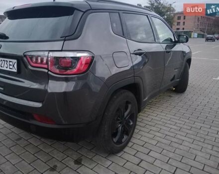 Джип Компас 2018 в Ромнах на Automoto.ua Серый Джип Компас, объемом двигателя 2.36 л и пробегом 134 тыс. км за 15800 $, фото 7 на Automoto.ua