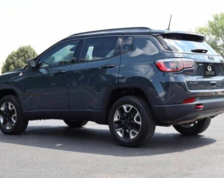 Джип Compass 2018 у Рівному на Automoto.ua Сірий Джип Compass, об'ємом двигуна 2.4 л та пробігом 50 тис. км за 2200 $, фото 4 на Automoto.ua