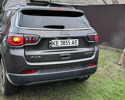 Серый Джип Компас, объемом двигателя 2.36 л и пробегом 755 тыс. км за 15000 $, фото 1 на Automoto.ua