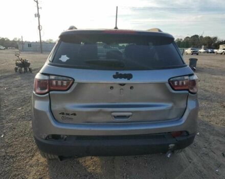 Сірий Джип Compass, об'ємом двигуна 2.4 л та пробігом 115 тис. км за 8900 $, фото 4 на Automoto.ua