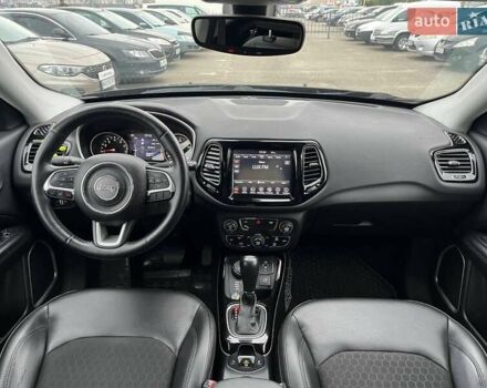 Сірий Джип Compass, об'ємом двигуна 2.36 л та пробігом 87 тис. км за 14990 $, фото 12 на Automoto.ua