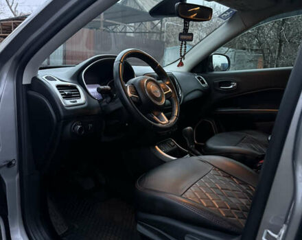 Сірий Джип Compass, об'ємом двигуна 2.36 л та пробігом 64 тис. км за 12500 $, фото 6 на Automoto.ua