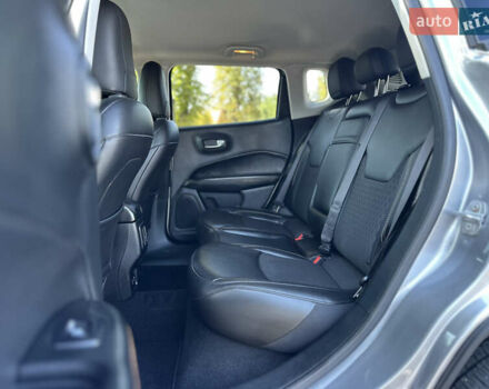 Сірий Джип Compass, об'ємом двигуна 2.4 л та пробігом 48 тис. км за 16777 $, фото 41 на Automoto.ua
