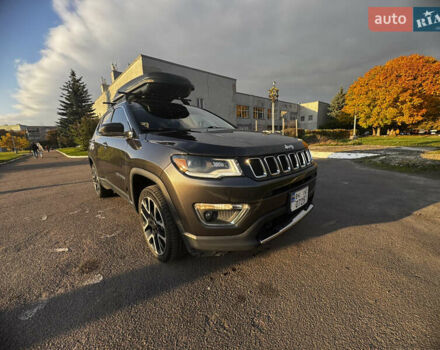 Серый Джип Компас, объемом двигателя 2.36 л и пробегом 183 тыс. км за 15400 $, фото 1 на Automoto.ua