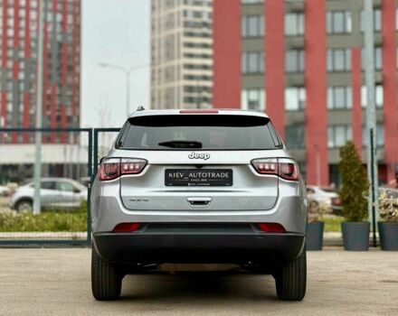 Серый Джип Компас, объемом двигателя 2.4 л и пробегом 190 тыс. км за 13400 $, фото 2 на Automoto.ua