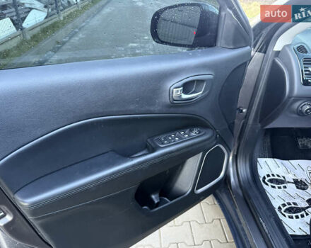 Серый Джип Компас, объемом двигателя 2.36 л и пробегом 69 тыс. км за 15800 $, фото 37 на Automoto.ua