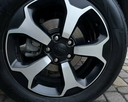 Сірий Джип Compass, об'ємом двигуна 2.36 л та пробігом 64 тис. км за 12500 $, фото 8 на Automoto.ua