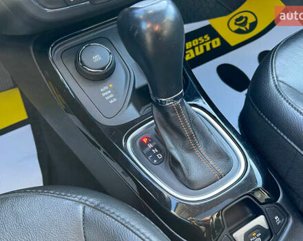 Сірий Джип Compass, об'ємом двигуна 2.4 л та пробігом 167 тис. км за 17700 $, фото 16 на Automoto.ua