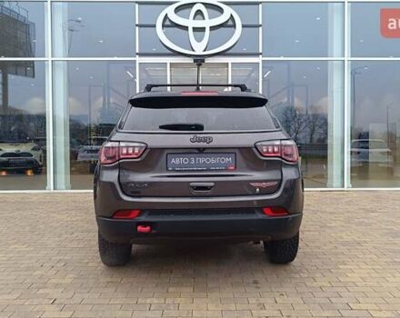 Серый Джип Компас, объемом двигателя 2.36 л и пробегом 95 тыс. км за 15158 $, фото 3 на Automoto.ua