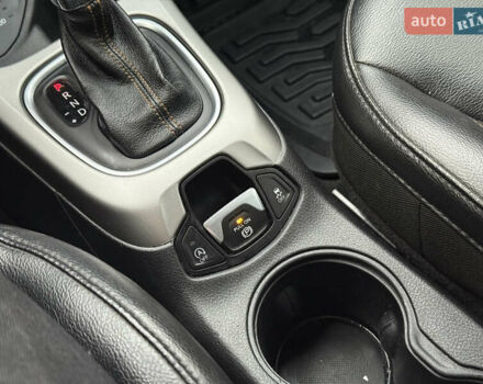 Серый Джип Компас, объемом двигателя 2.36 л и пробегом 230 тыс. км за 15999 $, фото 25 на Automoto.ua