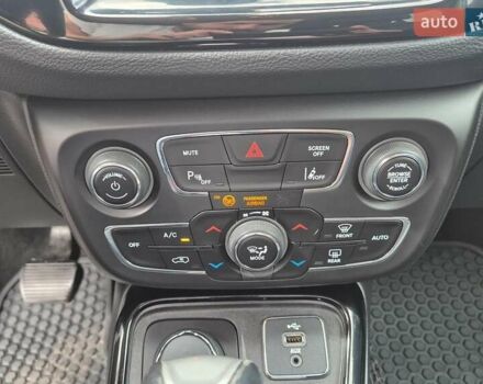 Серый Джип Компас, объемом двигателя 2.36 л и пробегом 155 тыс. км за 12300 $, фото 18 на Automoto.ua