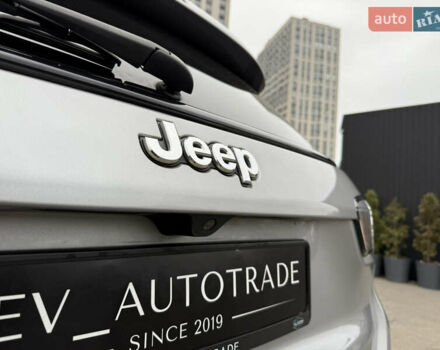 Серый Джип Компас, объемом двигателя 2.4 л и пробегом 191 тыс. км за 13400 $, фото 12 на Automoto.ua