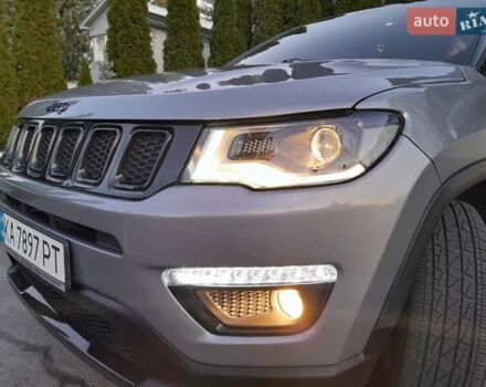 Джип Компас 2018 в Киеве на Automoto.ua Серый Джип Компас, объемом двигателя 2.4 л и пробегом 119 тыс. км за 15950 $, фото 79 на Automoto.ua