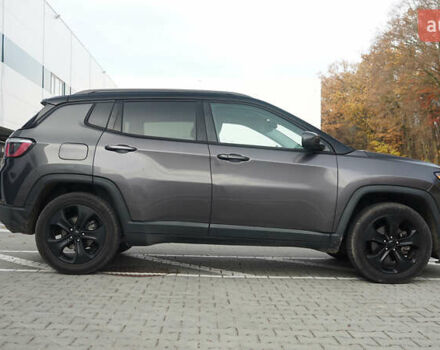 Серый Джип Компас, объемом двигателя 2.4 л и пробегом 164 тыс. км за 14000 $, фото 3 на Automoto.ua