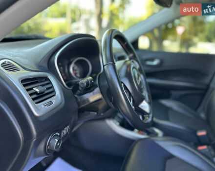 Сірий Джип Compass, об'ємом двигуна 2.4 л та пробігом 48 тис. км за 16777 $, фото 38 на Automoto.ua