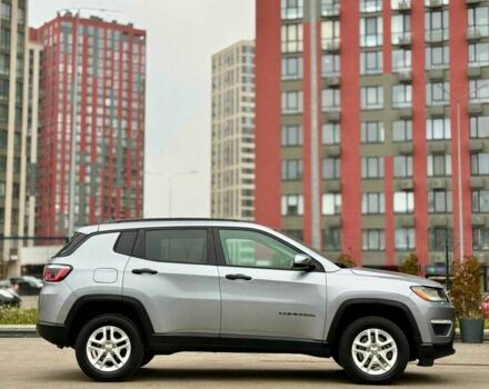 Серый Джип Компас, объемом двигателя 2.4 л и пробегом 190 тыс. км за 13400 $, фото 4 на Automoto.ua