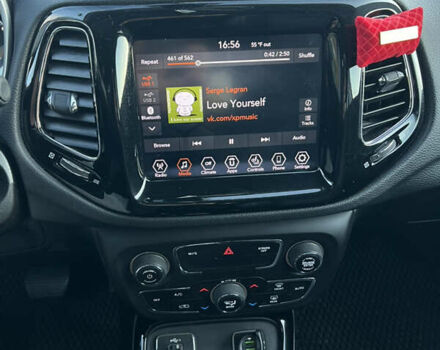 Сірий Джип Compass, об'ємом двигуна 2.4 л та пробігом 185 тис. км за 14900 $, фото 6 на Automoto.ua