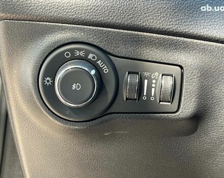 Серый Джип Компас, объемом двигателя 2.4 л и пробегом 128 тыс. км за 15490 $, фото 37 на Automoto.ua