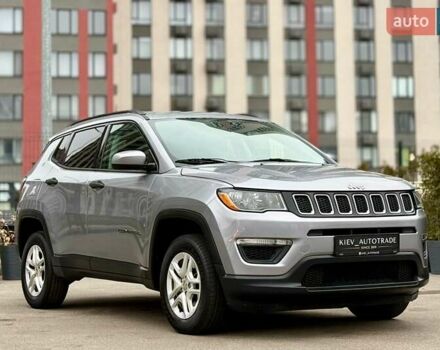 Серый Джип Компас, объемом двигателя 2.4 л и пробегом 191 тыс. км за 13400 $, фото 4 на Automoto.ua