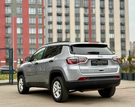 Серый Джип Компас, объемом двигателя 2.4 л и пробегом 190 тыс. км за 13400 $, фото 8 на Automoto.ua