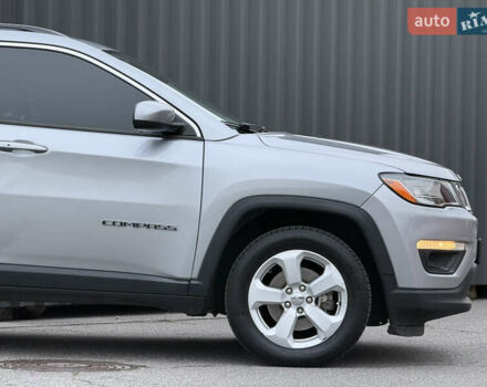 Серый Джип Компас, объемом двигателя 2.36 л и пробегом 105 тыс. км за 14950 $, фото 9 на Automoto.ua
