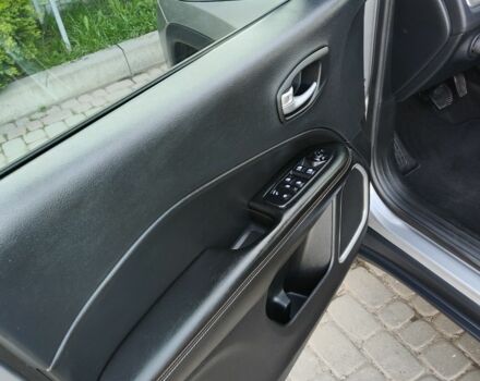 Серый Джип Компас, объемом двигателя 2.4 л и пробегом 173 тыс. км за 15800 $, фото 15 на Automoto.ua