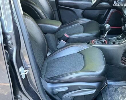 Серый Джип Компас, объемом двигателя 2.4 л и пробегом 128 тыс. км за 15490 $, фото 18 на Automoto.ua